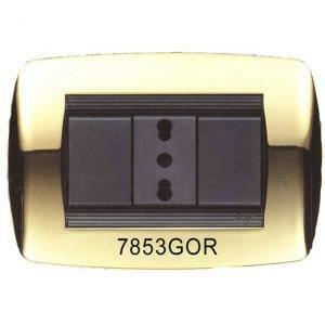 Placca 3 moduli serie millennium oro